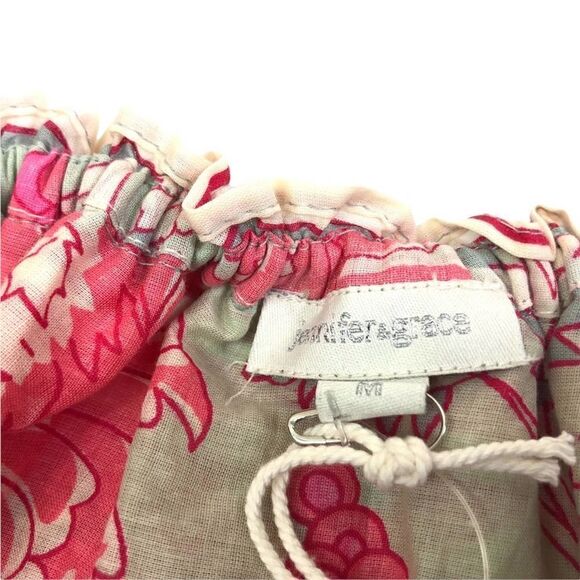 Jennifer & Grace Cold Shoulder Floral Top - Picture 8 of 9